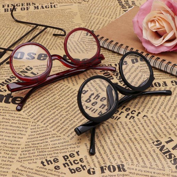 sunglasses rotating magnifying makeup reading glasses for women foldable clamshell cosmetic presbyopia elder unisex, White;black
sunglasses rotating magnifying makeup reading glasses for women foldable clamshell cosmetic presbyopia elder unisex, White;black