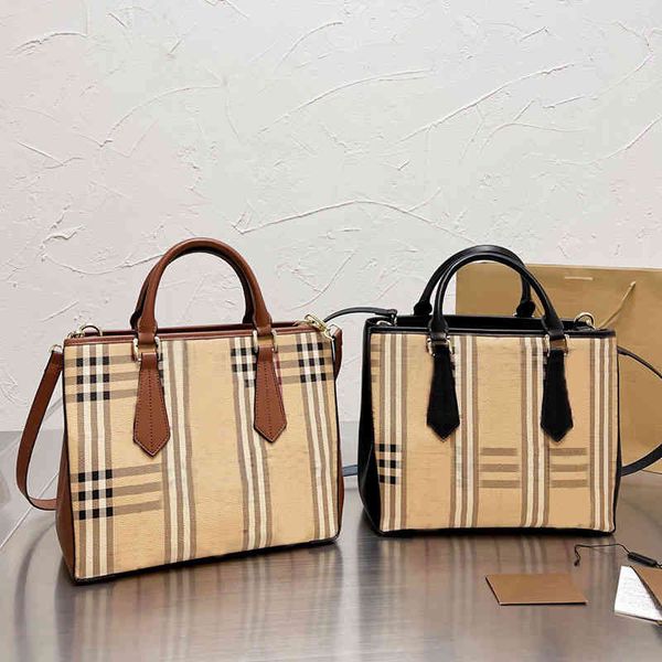 tote bag canvas crossbody handbag square shoulder bags women genuine leather handbags purse flip outer pouch stripes messenger back package
tote bag canvas crossbody handbag square shoulder bags women genuine leather handbags purse flip outer pouch stripes messenger back package