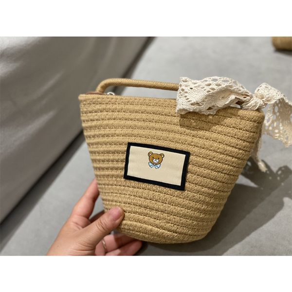 2021 spring and summer holiday series woven vegetable basket ancient high version beach lady's luxuryss designerss bag yw
2021 spring and summer holiday series woven vegetable basket ancient high version beach lady's luxuryss designerss bag yw