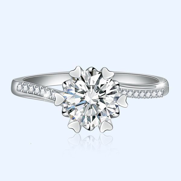 ring mosangshi twist arm cross snowflake fashion simple heart-shaped peach heart jewelry, Silver
ring mosangshi twist arm cross snowflake fashion simple heart-shaped peach heart jewelry, Silver