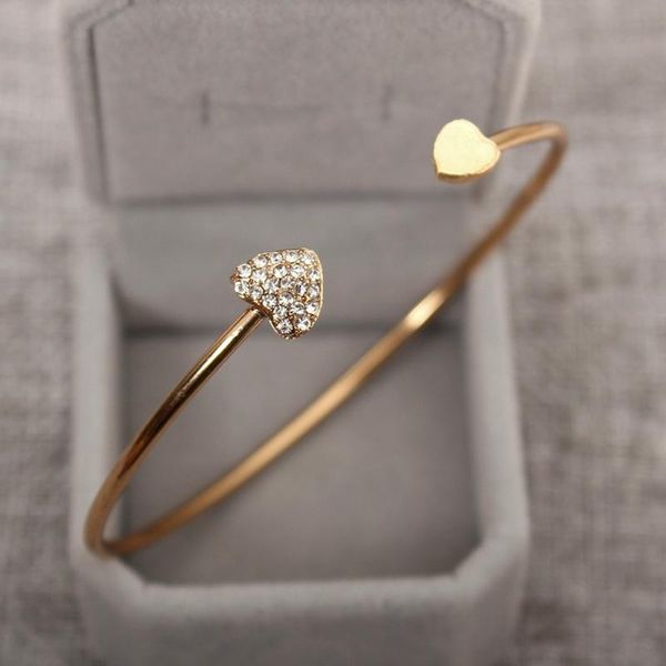 bangle fashion accessory love-shaped bracelet with gold color and two peach-hearted jewelry elegant wedding gift accesorios mujer 2021, Black
bangle fashion accessory love-shaped bracelet with gold color and two peach-hearted jewelry elegant wedding gift accesorios mujer 2021, Black
