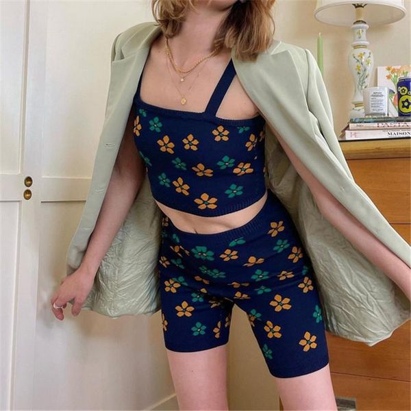 women's tracksuits dewadbow 2pcs/set women tracksuit set ladies strapless floral stretch knit streetwear slim crop biker shorts suit c, Gray
women's tracksuits dewadbow 2pcs/set women tracksuit set ladies strapless floral stretch knit streetwear slim crop biker shorts suit c, Gray