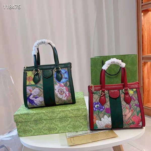 designer one shoulder deformation bag retro style size 26cm
designer one shoulder deformation bag retro style size 26cm