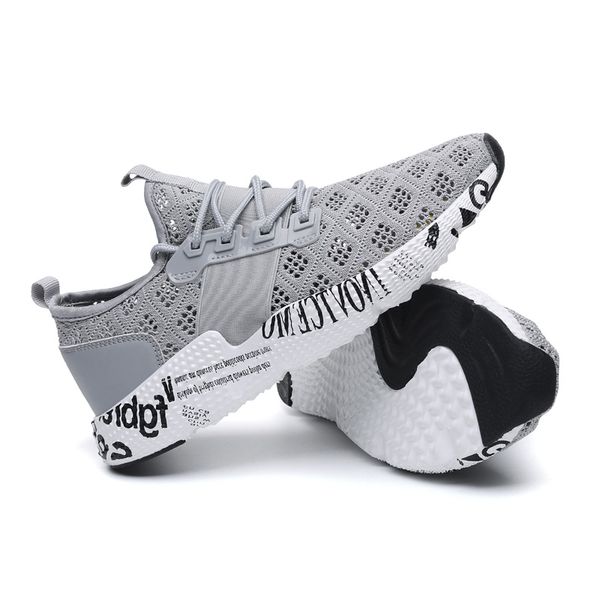 2021 women men sports outdoor big size running shoes breathable mesh red black white blue green runners trainers sneakers code: lx34-g07
2021 women men sports outdoor big size running shoes breathable mesh red black white blue green runners trainers sneakers code: lx34-g07