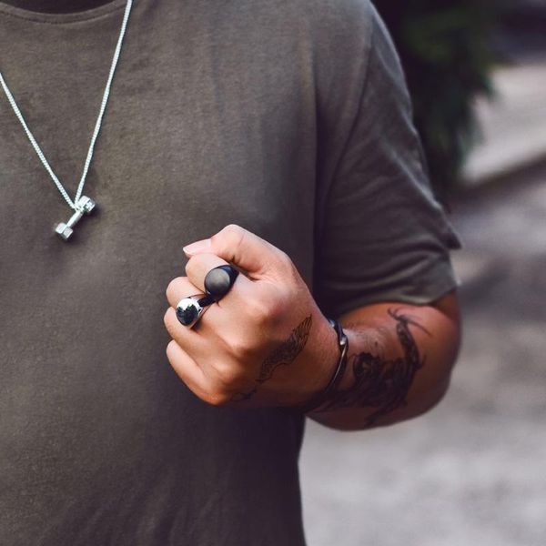 cluster rings light luxury simple trend oval plane explosion pinyin ring titanium steel couple personality fashion engagement jewelry, Golden;silver
cluster rings light luxury simple trend oval plane explosion pinyin ring titanium steel couple personality fashion engagement jewelry, Golden;silver