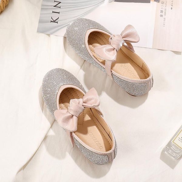 girls leather shoes fashion flower casual glitter children princess high heel butterflyknot kids wedding party shoe flat, Black;grey
girls leather shoes fashion flower casual glitter children princess high heel butterflyknot kids wedding party shoe flat, Black;grey