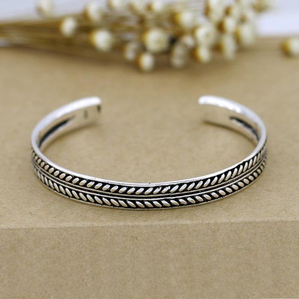 bangle vintage bracelet tibetan silver color simple design classic feather leaf pattern open for women jewelry, Black 
bangle vintage bracelet tibetan silver color simple design classic feather leaf pattern open for women jewelry, Black