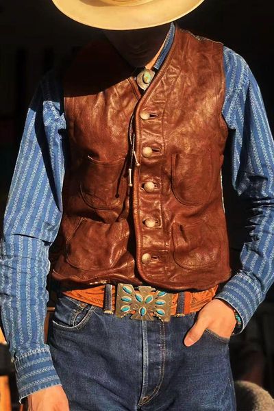 men's vests cdv698 cidu asian small size mens super genuine goat leather silver coin button vest stylish waistcoat, Black;white
men's vests cdv698 cidu asian small size mens super genuine goat leather silver coin button vest stylish waistcoat, Black;white