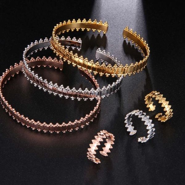 earrings & necklace women's open bracelet ring two sets fashion jewelry geometric 2, Silver
earrings & necklace women's open bracelet ring two sets fashion jewelry geometric 2, Silver