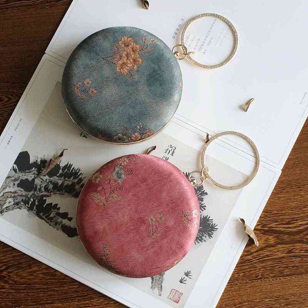 evening bag hanfu fashion cheongsam ancient style dinner embroidery handmade dress small round women's
evening bag hanfu fashion cheongsam ancient style dinner embroidery handmade dress small round women's