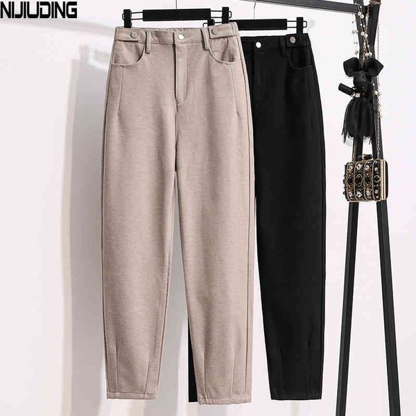 women's woolen pants autumn winter female harem pant botton casual high waist solid color long trousers ladies 210514, Black;white
women's woolen pants autumn winter female harem pant botton casual high waist solid color long trousers ladies 210514, Black;white