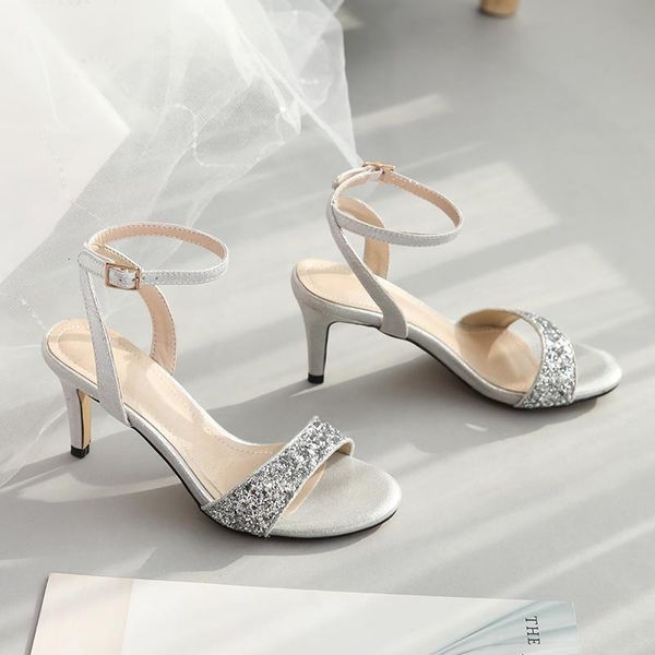 sandals plus size 46 sequined women open toe footwear ankle strap shoes female wedding bling woman summer qu3z, Black
sandals plus size 46 sequined women open toe footwear ankle strap shoes female wedding bling woman summer qu3z, Black