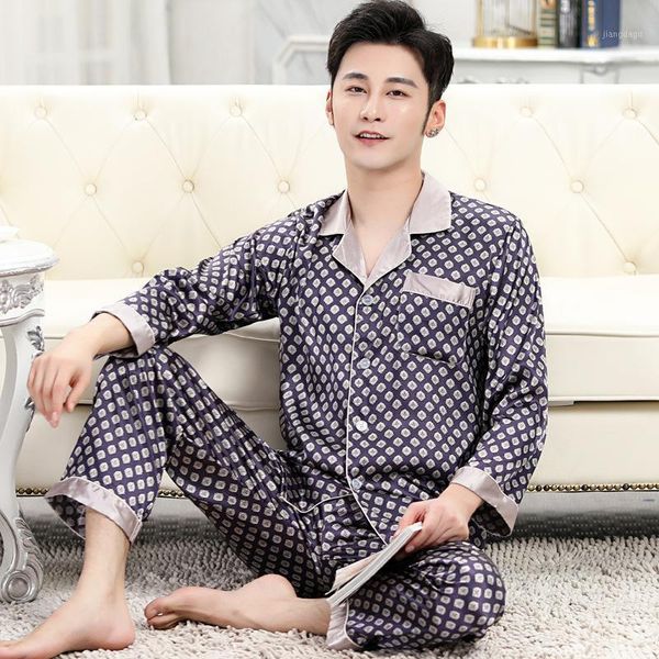 men's sleepwear 25 color men nightwear long sleeve satin mens pajamas sleep wear printed clothing pant silk pajama set, Black;brown
men's sleepwear 25 color men nightwear long sleeve satin mens pajamas sleep wear printed clothing pant silk pajama set, Black;brown