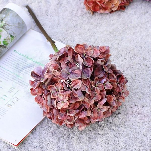 retro large silk hydrangea short branch autumn fall decoration artificial flowers for home wedding party fake flower decorative & wreaths
retro large silk hydrangea short branch autumn fall decoration artificial flowers for home wedding party fake flower decorative & wreaths