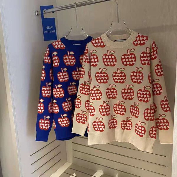 2021 autumn new fashion brand gujia love apple jacquard simple and fresh contrast color couple sweater, White;black
2021 autumn new fashion brand gujia love apple jacquard simple and fresh contrast color couple sweater, White;black