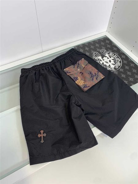 cross 21 print summer embroidered fashion men's crosin pocket 5-point sports casual beach shorts, White;black
cross 21 print summer embroidered fashion men's crosin pocket 5-point sports casual beach shorts, White;black