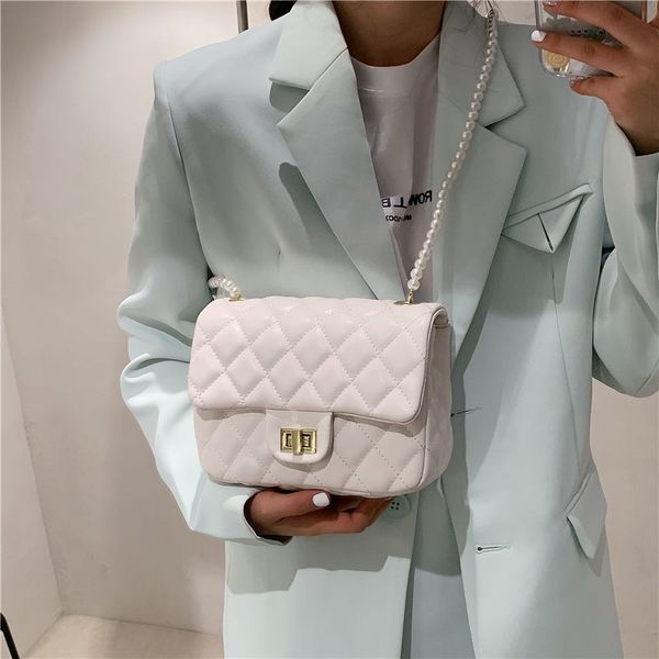 daily bag internet pearl chain bag womens summer 2021 new fashion messenger bag all-matching western style small square
daily bag internet pearl chain bag womens summer 2021 new fashion messenger bag all-matching western style small square