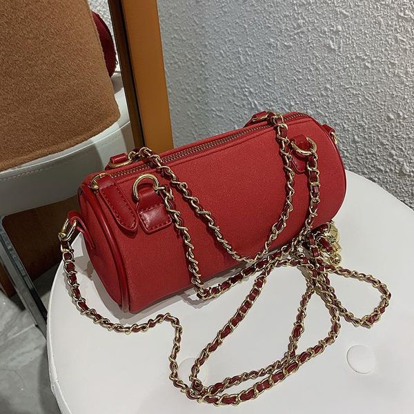 evening bags women solid color pu frosted duffel bag 2021 fashion single shoulder messenger luxury designer purses and handbags cc
evening bags women solid color pu frosted duffel bag 2021 fashion single shoulder messenger luxury designer purses and handbags cc