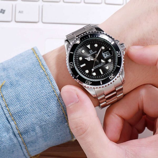 watch water men's waterproof luminous business quartz leisure multifunctional, Slivery;brown
watch water men's waterproof luminous business quartz leisure multifunctional, Slivery;brown