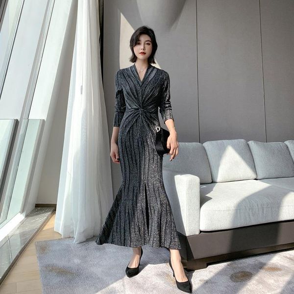 casual dresses 2021 autumn winter korean knitted dress woman long sleeve corset ruched ladies sheer elegant party night, Black;gray
casual dresses 2021 autumn winter korean knitted dress woman long sleeve corset ruched ladies sheer elegant party night, Black;gray