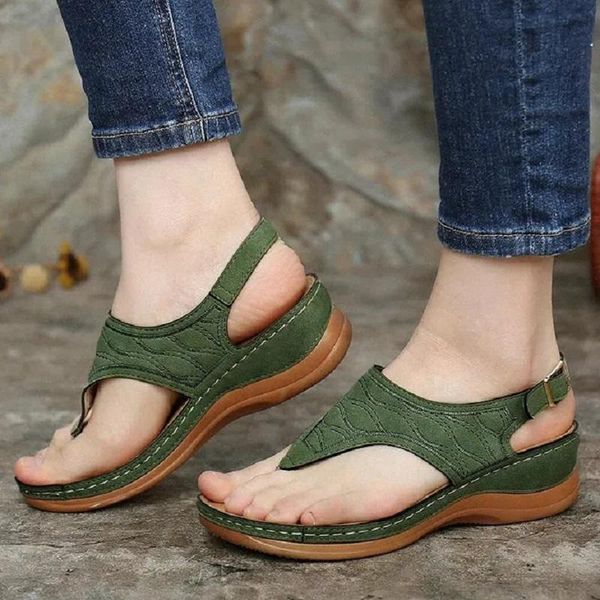 women sandals summer wedges fashion flip flops open toe solid buckle beach slipper ladies plus size, Black
women sandals summer wedges fashion flip flops open toe solid buckle beach slipper ladies plus size, Black