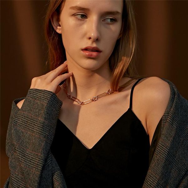 European Hip Hop Thick Chains Necklaces Women Geometric Alloy Gold Clavicle Chain For Female Dress Dinner Wearing Necklace Jewelry Wholesale, Silver
European Hip Hop Thick Chains Necklaces Women Geometric Alloy Gold Clavicle Chain For Female Dress Dinner Wearing Necklace Jewelry Wholesale, Silver