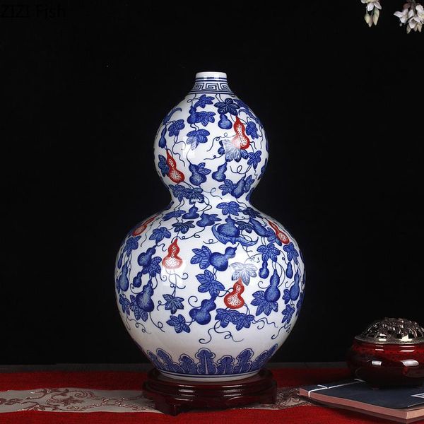vases classical ceramic vase hand-painted antique blue and white twig lotus gourd glaze craft bookcase deskhome decoration
vases classical ceramic vase hand-painted antique blue and white twig lotus gourd glaze craft bookcase deskhome decoration