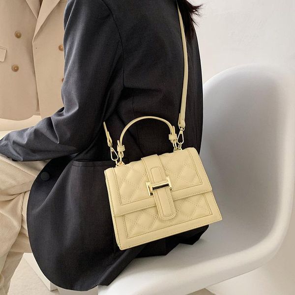 bags women's 2021 summer trend fashion designer one shoulder small square bag portable messenger cross body
bags women's 2021 summer trend fashion designer one shoulder small square bag portable messenger cross body