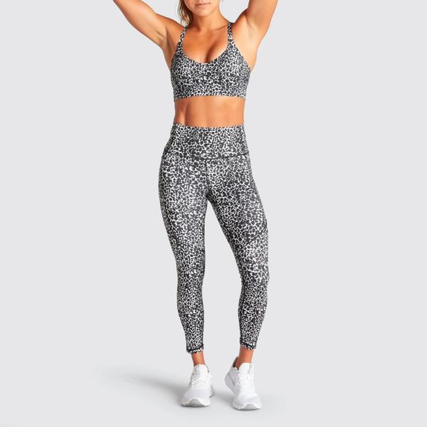 yoga outfit 2 piece set women clothing suit summer running leopard print gym sportswear fitness
yoga outfit 2 piece set women clothing suit summer running leopard print gym sportswear fitness