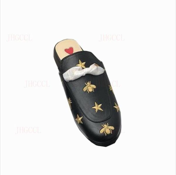 leather casual slippers women's designer smoking star and sheepskin materials, Black
leather casual slippers women's designer smoking star and sheepskin materials, Black