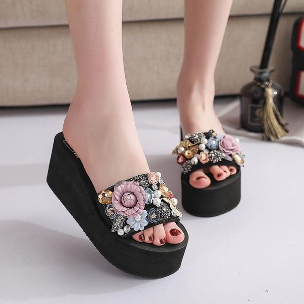 slippers 2021 women sandals and to wear in summer fashion ethnic style thick bottom slope with beach, Black
slippers 2021 women sandals and to wear in summer fashion ethnic style thick bottom slope with beach, Black