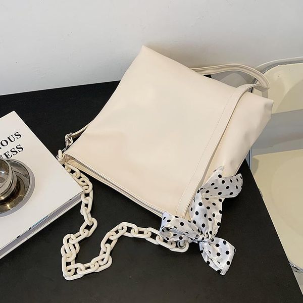 evening bags original brand simple underarm bag female 2021 fashion messenger large capacity chain bucket shoulder
evening bags original brand simple underarm bag female 2021 fashion messenger large capacity chain bucket shoulder