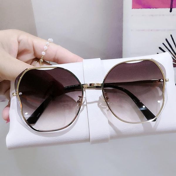 sunglasses abay luxury large square women butterfly hollow rimless trimmed fashion metal eyewear female men street uv400 oculos, White;black
sunglasses abay luxury large square women butterfly hollow rimless trimmed fashion metal eyewear female men street uv400 oculos, White;black