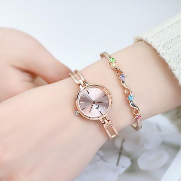 1pcs women bracelet watches luxury fashion stainless steel small quartz watch qualities simple ladies wristwatches female chain, Slivery;brown
1pcs women bracelet watches luxury fashion stainless steel small quartz watch qualities simple ladies wristwatches female chain, Slivery;brown