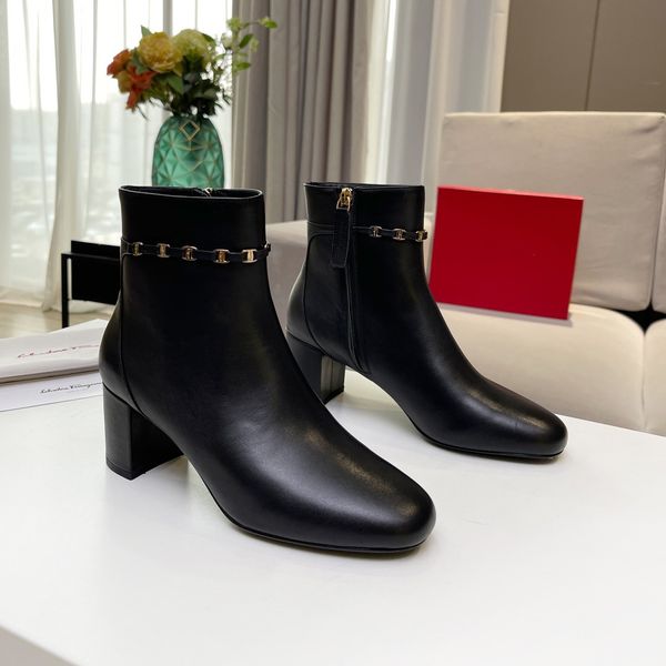 2021 the european and american wind luxury designer chelsea boots autumn winter round head slack mouth female large base contracted joker a1, Black
2021 the european and american wind luxury designer chelsea boots autumn winter round head slack mouth female large base contracted joker a1, Black