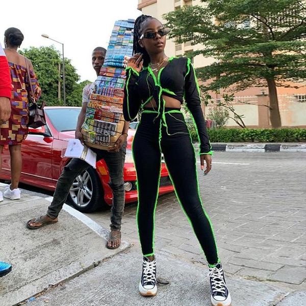 v-neck bandage long sleeve striped neon crop sling sporty leggings set ribbed matching stretchy skinny slim streetwear yoga outfits, White;red
v-neck bandage long sleeve striped neon crop sling sporty leggings set ribbed matching stretchy skinny slim streetwear yoga outfits, White;red