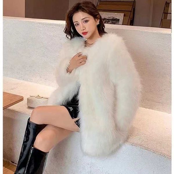 winter women's artificial coat luxury fur loose thick warm plus size plush 211220, Black
winter women's artificial coat luxury fur loose thick warm plus size plush 211220, Black