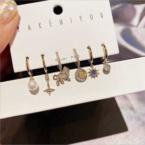 dangle & chandelier women starry sky micro-inlaid zircon lion and star earrings 6-piece set, Silver
dangle & chandelier women starry sky micro-inlaid zircon lion and star earrings 6-piece set, Silver