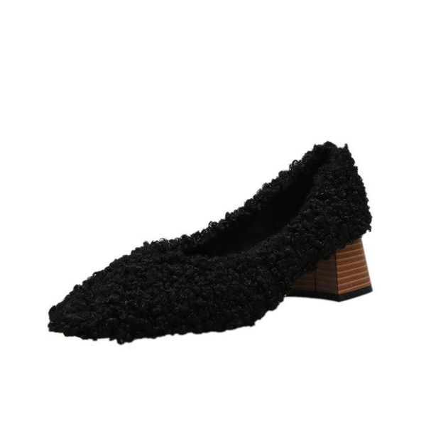dress shoes 2021 fashion trend spring and autumn women's square head wild thick with a single fur, Black
dress shoes 2021 fashion trend spring and autumn women's square head wild thick with a single fur, Black