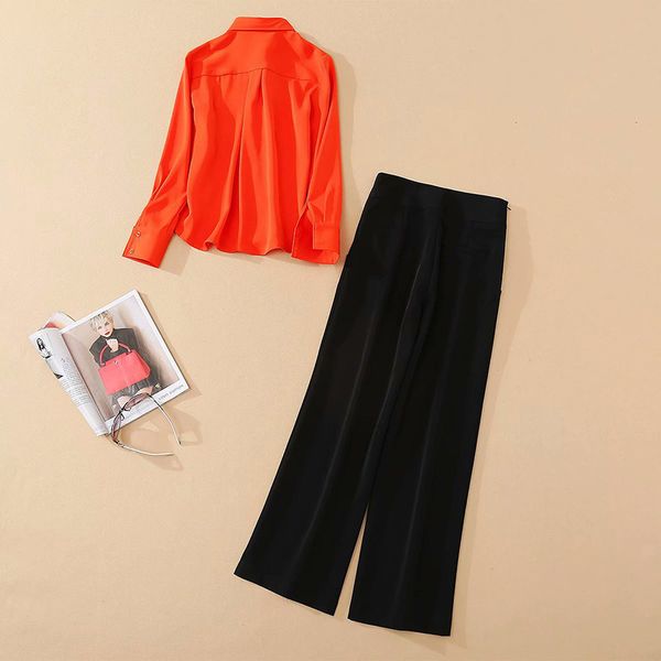 knits est fashion clothing sets 2021 autumn business suit women turn-down collar orange shirts+golden button deco black pant set, White
knits est fashion clothing sets 2021 autumn business suit women turn-down collar orange shirts+golden button deco black pant set, White
