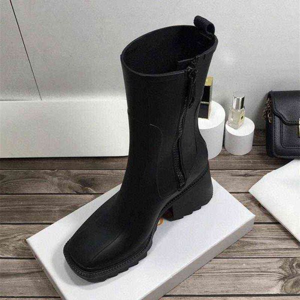 women rain boots fashion thick sole waterproof side zipper women's mid-calf boots square toe females solid chelsea boot 211216, Black;red
women rain boots fashion thick sole waterproof side zipper women's mid-calf boots square toe females solid chelsea boot 211216, Black;red