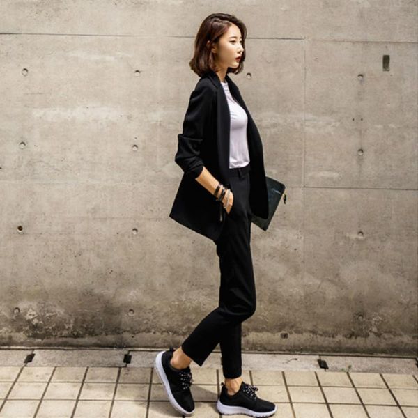 women's suits & blazers set female 2021 autumn temperament casual solid color wild small suit long coat + pants elegant fashion two-pie, White;black
women's suits & blazers set female 2021 autumn temperament casual solid color wild small suit long coat + pants elegant fashion two-pie, White;black