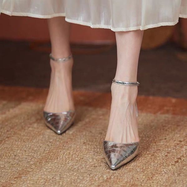 luxury dress shoes baotou sandals 2021 summer pointed one-line buckle high women's net red versatile single sho with thin heels, Black
luxury dress shoes baotou sandals 2021 summer pointed one-line buckle high women's net red versatile single sho with thin heels, Black