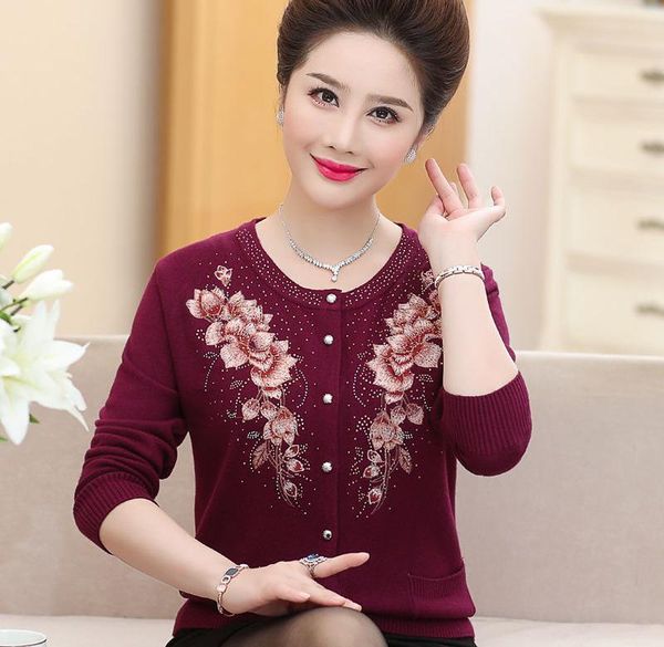 women's knits & tees middle-aged embroidered sweaters plus size 4xl long sleeves loose knitted cardigan sweater feminino rh841, White
women's knits & tees middle-aged embroidered sweaters plus size 4xl long sleeves loose knitted cardigan sweater feminino rh841, White