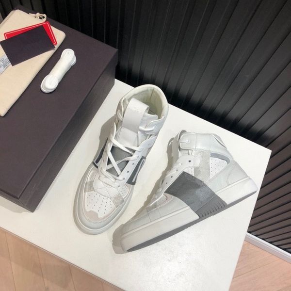 fashion designer sneakers canvas shoes lace up oblique embroidery low platform men women, Black
fashion designer sneakers canvas shoes lace up oblique embroidery low platform men women, Black