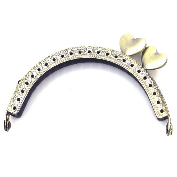 bag parts & accessories 5pcs 8.5cm semicircle purse frames pouch kiss clasps clutch buckle handbag handle heart head diy hardware, Black
bag parts & accessories 5pcs 8.5cm semicircle purse frames pouch kiss clasps clutch buckle handbag handle heart head diy hardware, Black