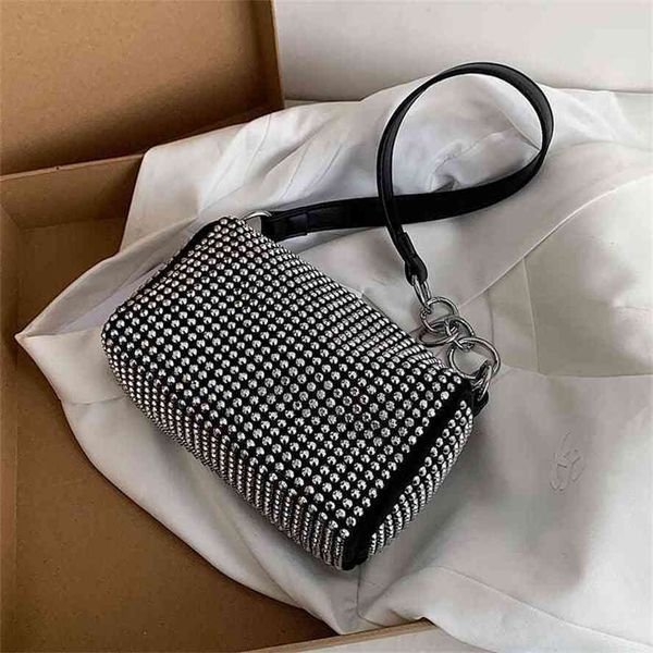 handbagpopular bright diamond women's summer 2021 new fashion chain cross net red single shoulder underarm small square baggg bag
handbagpopular bright diamond women's summer 2021 new fashion chain cross net red single shoulder underarm small square baggg bag