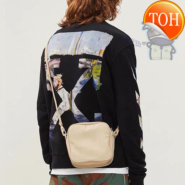 monet white off style oil painting arrstyle print men's and women's same round neck sweater, Black
monet white off style oil painting arrstyle print men's and women's same round neck sweater, Black