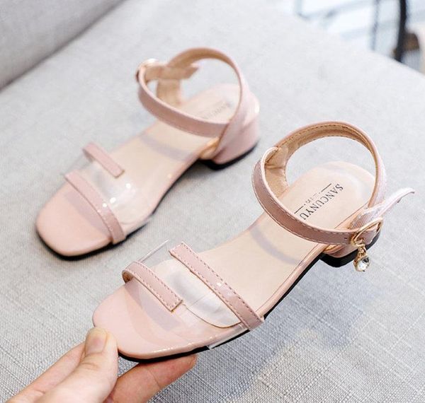 2021 new summer children kids girls sandals glitter rhinestone princess sandals girls kids leather shoes party dance dress shoes, Black;red
2021 new summer children kids girls sandals glitter rhinestone princess sandals girls kids leather shoes party dance dress shoes, Black;red