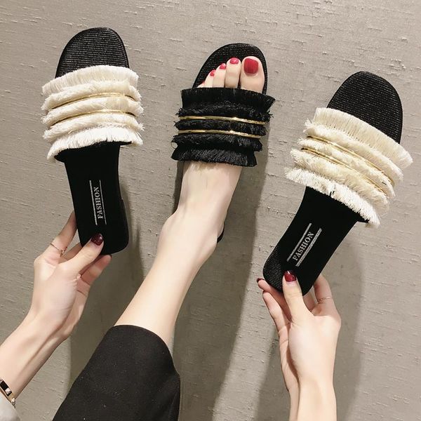 slippers flat heel tassel women double gold band decoration fringe flip flops ladies outdoor slides shoes y1039, Black
slippers flat heel tassel women double gold band decoration fringe flip flops ladies outdoor slides shoes y1039, Black